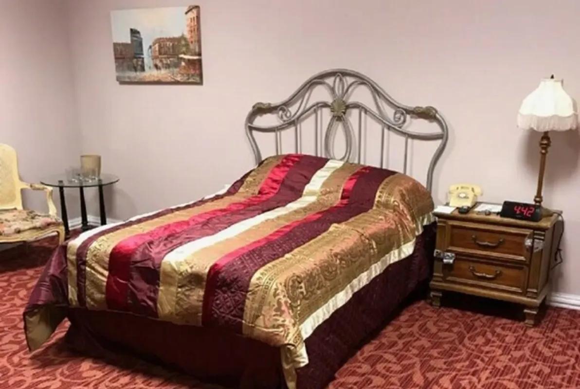 Room 13