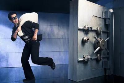 The Heist poster1
