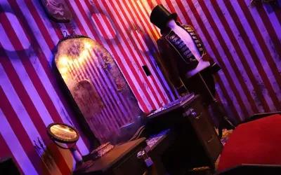 Freak Show poster1