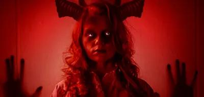 Omen poster1