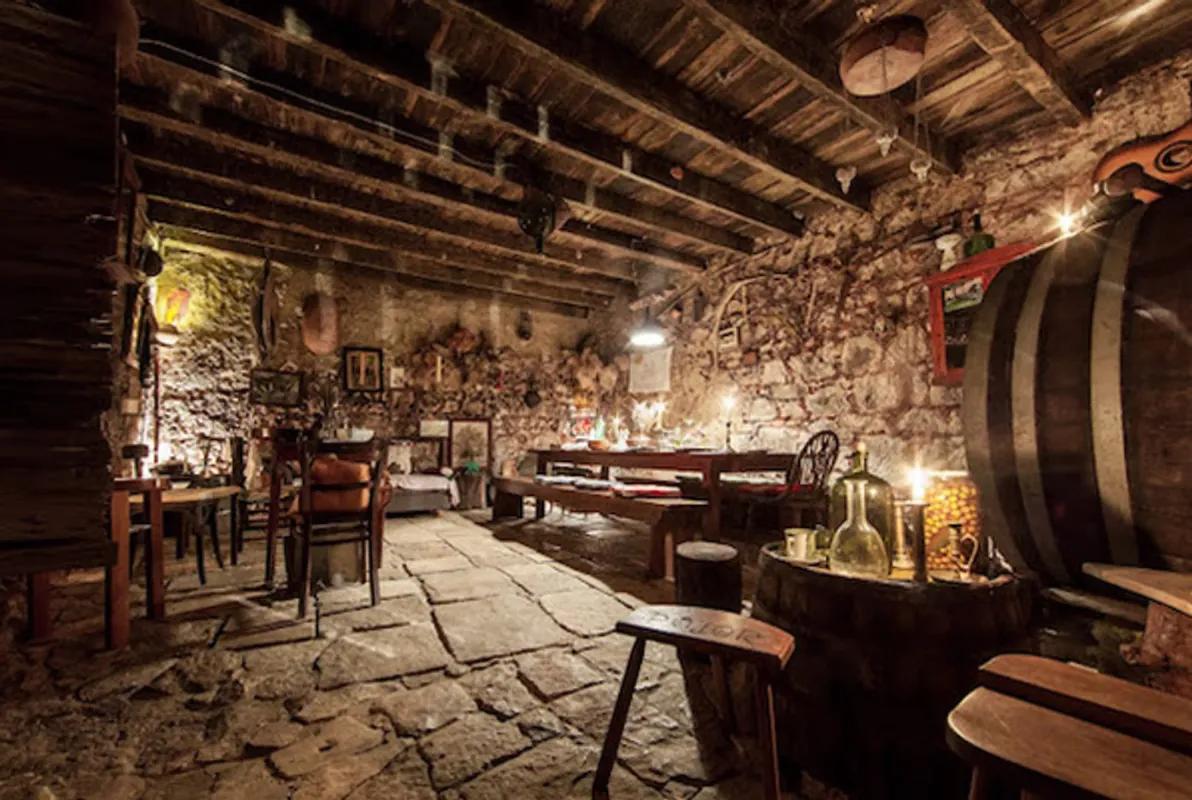 The Tavern - Chapter 2